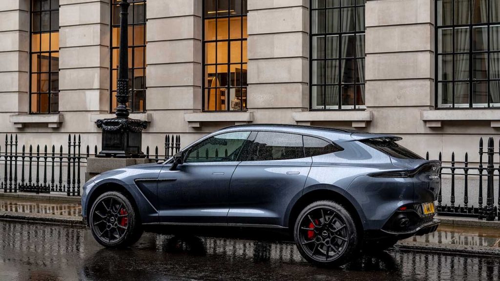 Aston Martin'in İlk SUV Otomobili DBX Türkiye'de