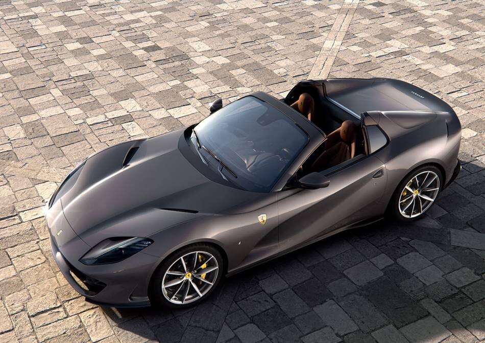 Tasarımı ile Dikkat Çeken Ferrari 812 GTS Türkiye’de!