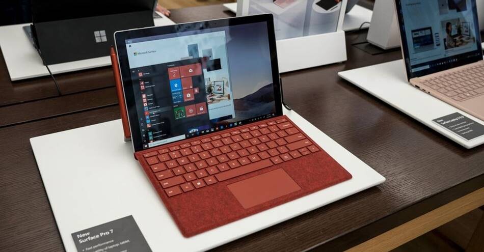 Microsoft, Orta Seviye Bilgisayarını Piyasaya Sürebilir